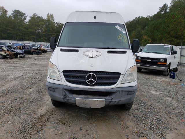 WD3PF3CC0B5513902 - 2011 MERCEDES-BENZ SPRINTER 3500 TWO TONE photo 5