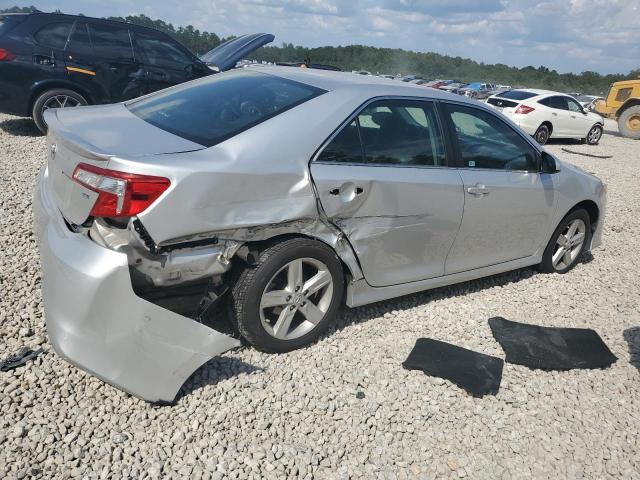 4T1BF1FK3EU419915 - 2014 TOYOTA CAMRY L SILVER photo 3