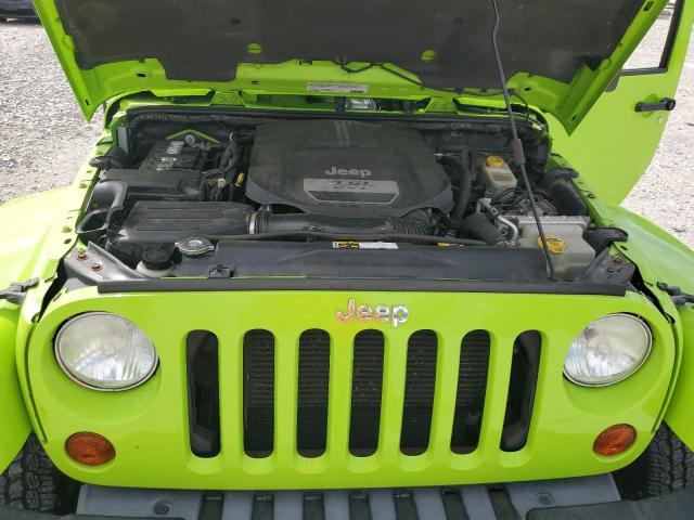 1C4BJWEG8CL265525 - 2012 JEEP WRANGLER U SAHARA მწვანე ფოტო 12