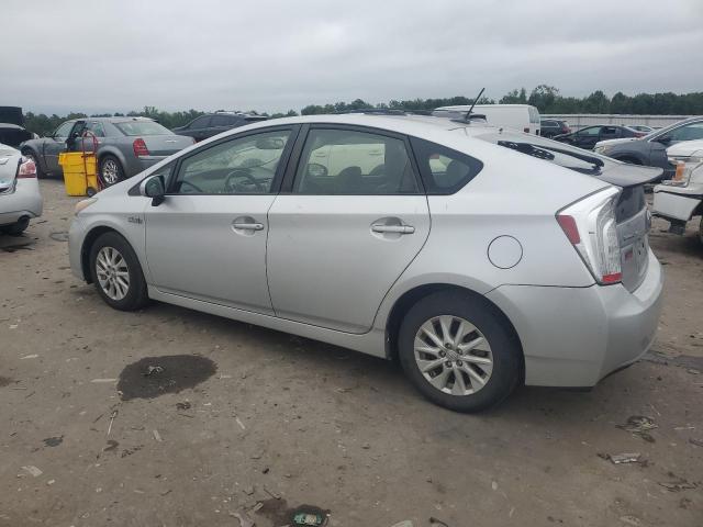 JTDKN3DP9E3050615 - 2014 TOYOTA PRIUS PLUG SILVER photo 2