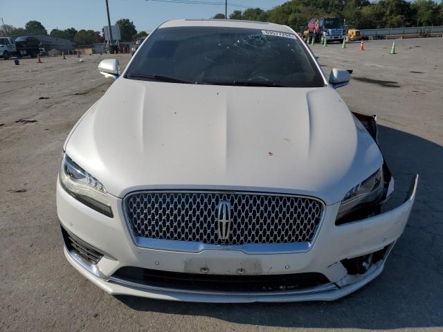 3LN6L5F90HR644898 - 2017 LINCOLN MKZ RESERVE თეთრი ფოტო 5