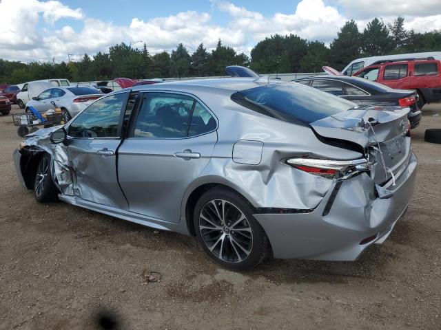 4T1B11HK1KU211720 - 2019 TOYOTA CAMRY L SILVER photo 2