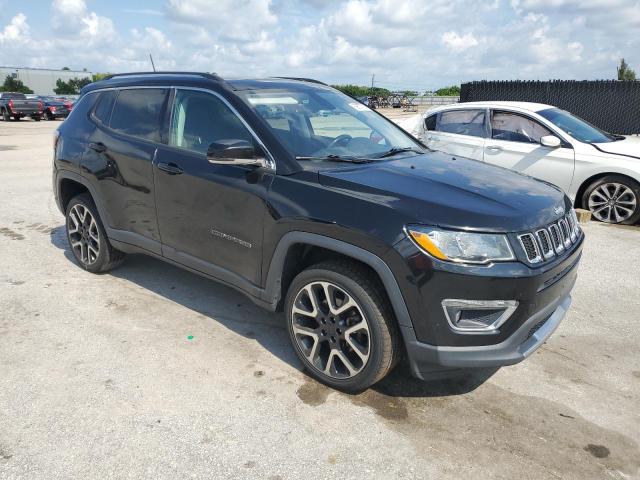 3C4NJDCBXJT179966 - 2018 JEEP COMPASS LIMITED Черный фото 4