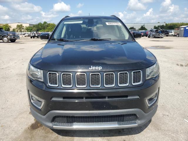 3C4NJDCBXJT179966 - 2018 JEEP COMPASS LIMITED Черный фото 5