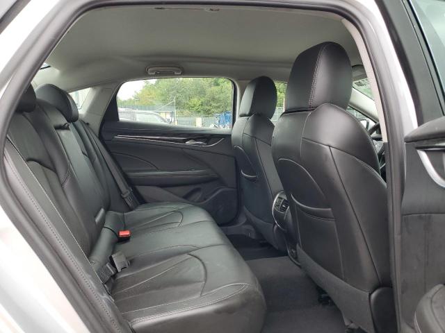 1G4ZP5SSXHU192672 - 2017 BUICK LACROSSE ESSENCE SILVER photo 10