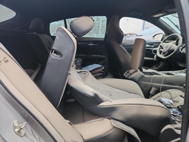 W04GS6SS5J1058928 - 2018 BUICK REGAL GS CHARCOAL photo 10