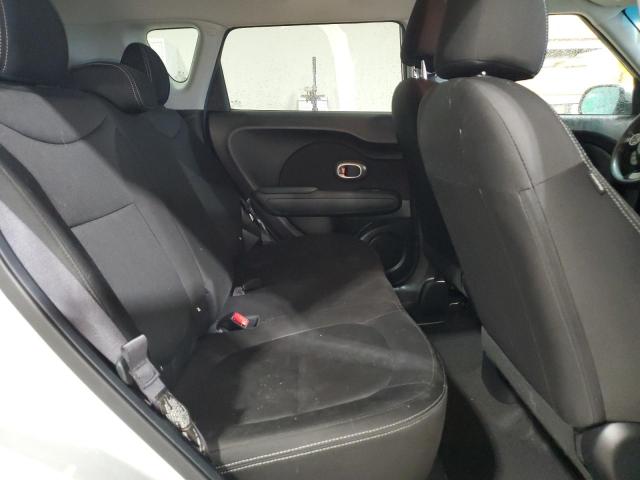 KNDJN2A22K7016163 - 2019 KIA SOUL ვერცხლისფერი ფოტო 11