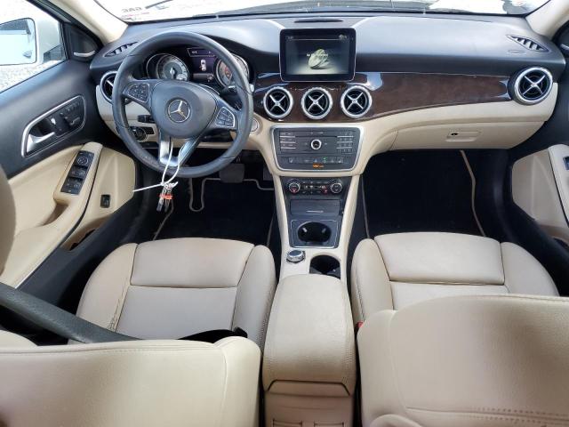 WDCTG4EB0HJ327587 - 2017 MERCEDES-BENZ GLA 250 Beyaz fotoğraf 8