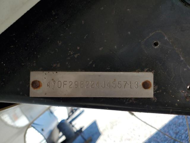 4YDF29B224J455713 - 2004 KEYSTONE MONTANA WHITE photo 10