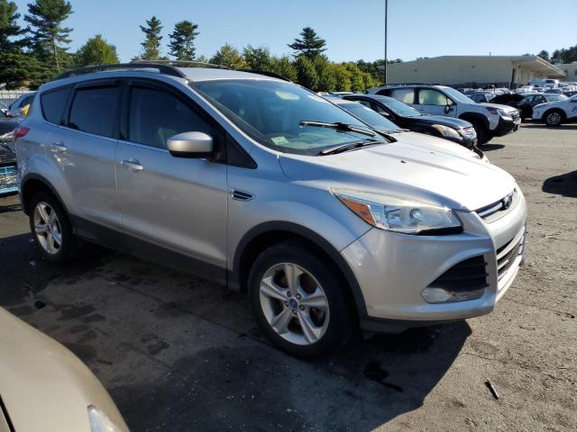 1FMCU9G9XDUC18385 - 2013 FORD ESCAPE SE SILVER photo 4