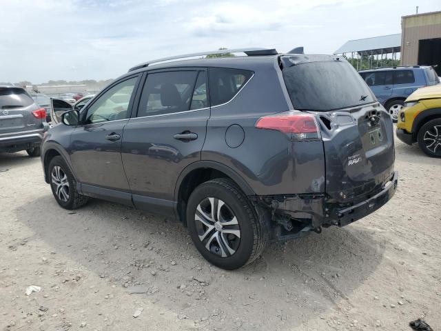 JTMZFREV3JJ180200 - 2018 TOYOTA RAV4 LE GRAY photo 2