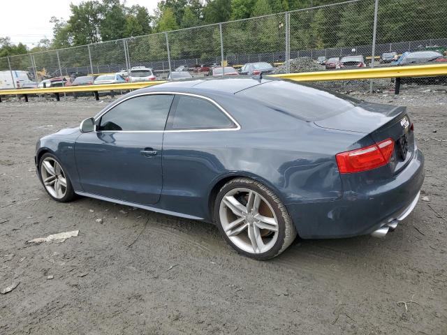 WAURV78T09A046867 - 2009 AUDI S5 QUATTRO GRAY photo 2