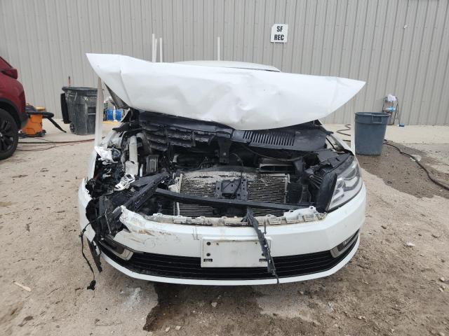 WVWBP7AN4GE512767 - 2016 VOLKSWAGEN CC BASE WHITE photo 5