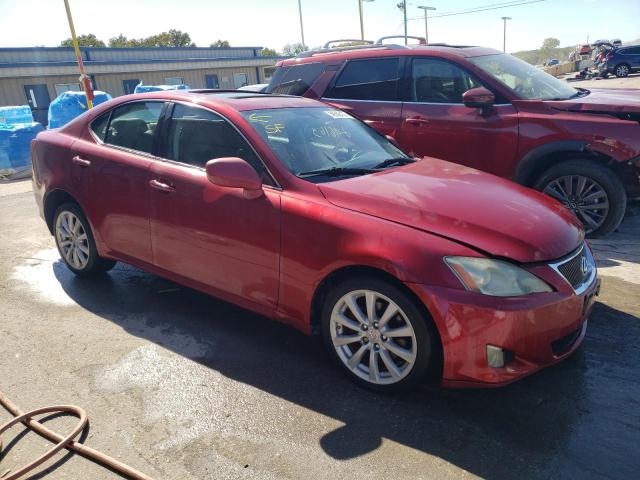 JTHCK262365007336 - 2006 LEXUS IS 250 MAROON photo 4