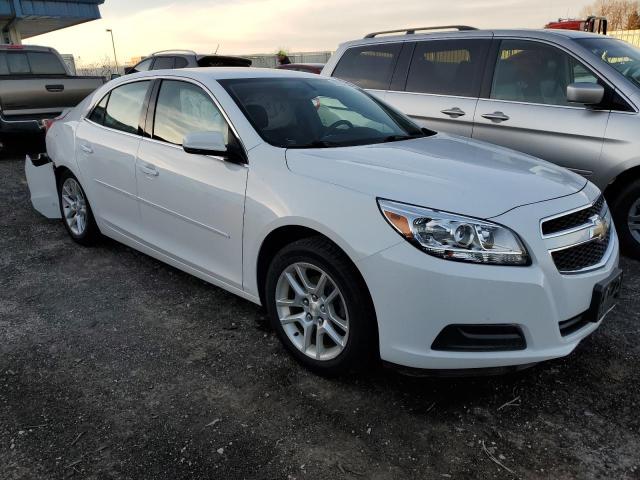 1G11C5SA4DF124654 - 2013 CHEVROLET MALIBU 1LT WHITE photo 4