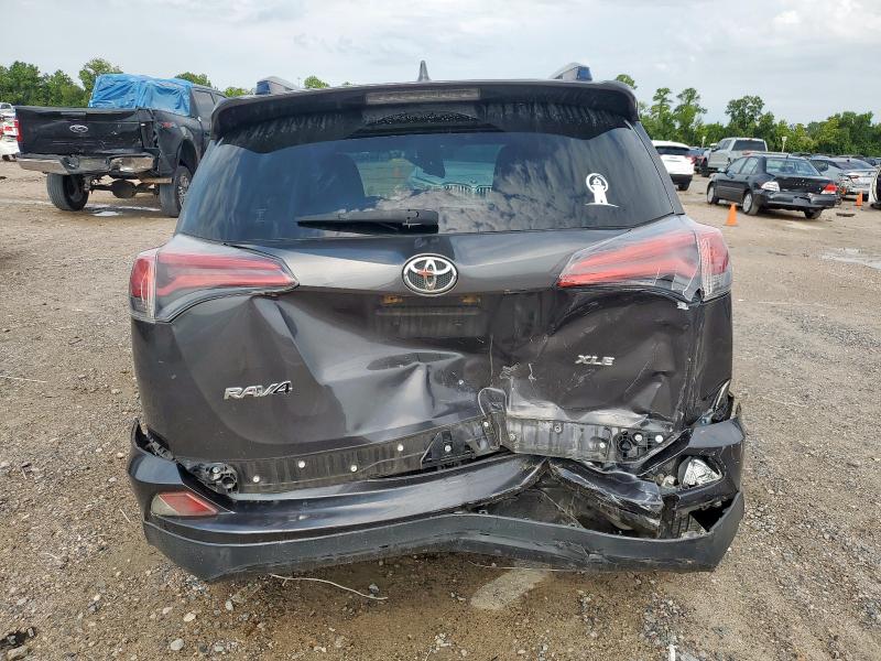 JTMWFREVXHJ131296 - 2017 TOYOTA RAV4 XLE 灰色 照片 6