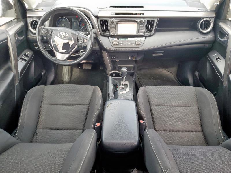 JTMWFREVXHJ131296 - 2017 TOYOTA RAV4 XLE 灰色 照片 8