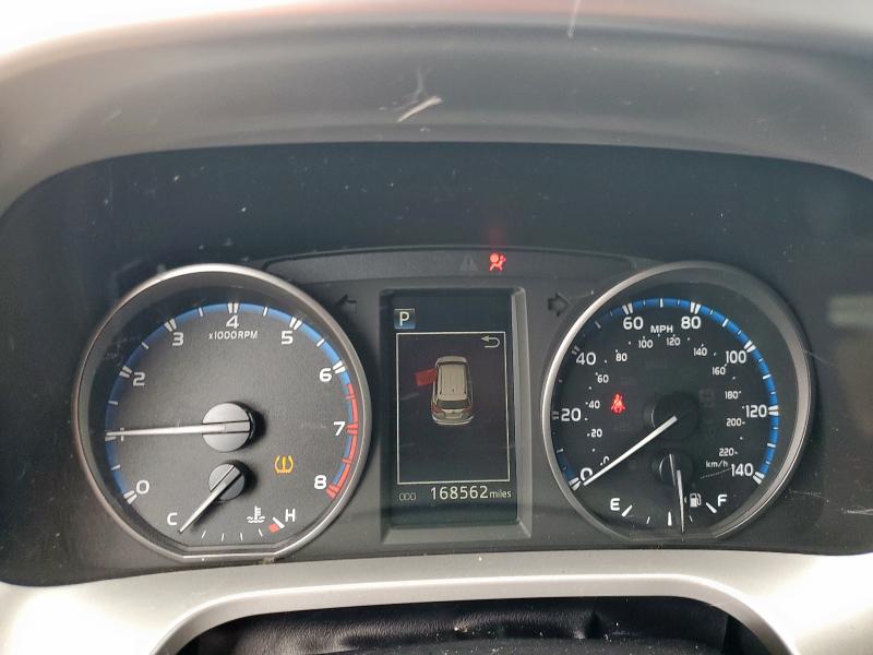 JTMWFREVXHJ131296 - 2017 TOYOTA RAV4 XLE 灰色 照片 9