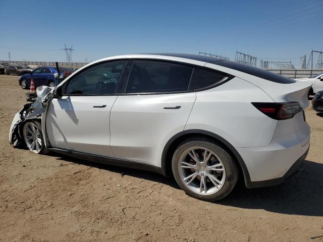 7SAYGDEE0PA121326 - 2023 TESLA MODEL Y Beyaz fotoğraf 2