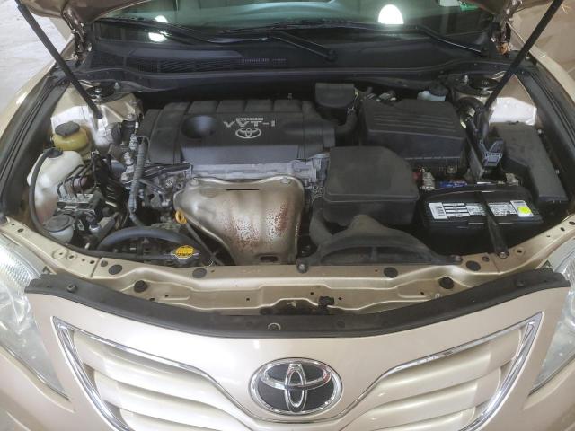 4T1BF3EK2AU062461 - 2010 TOYOTA CAMRY BASE Bej foto 11