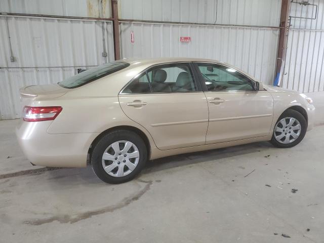 4T1BF3EK2AU062461 - 2010 TOYOTA CAMRY BASE Bej foto 3