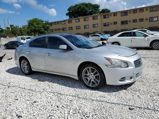 1N4AA5AP1BC810982 - 2011 NISSAN MAXIMA S 银色 照片 4