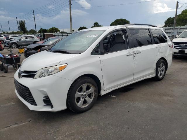 2019 TOYOTA SIENNA LE, 