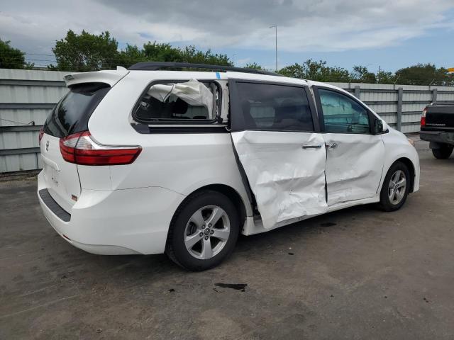 5TDKZ3DC1KS990709 - 2019 TOYOTA SIENNA LE Biały zdjęcie 3