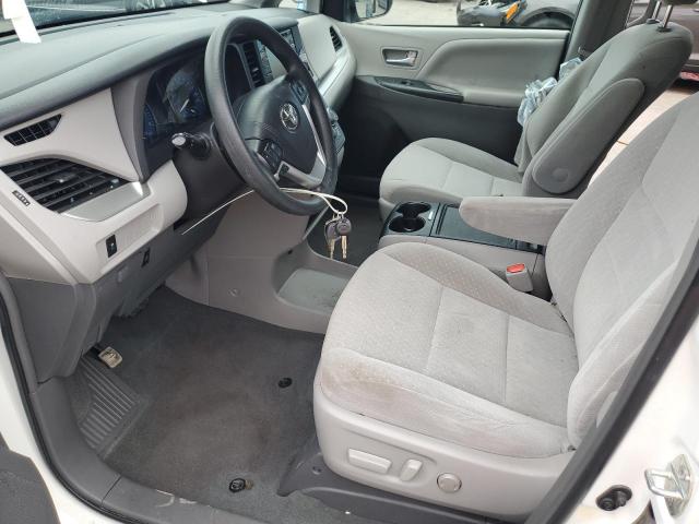 5TDKZ3DC1KS990709 - 2019 TOYOTA SIENNA LE Biały zdjęcie 7