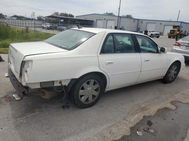 1G6KF57905U252276 - 2005 CADILLAC DEVILLE DTS CREAM photo 3