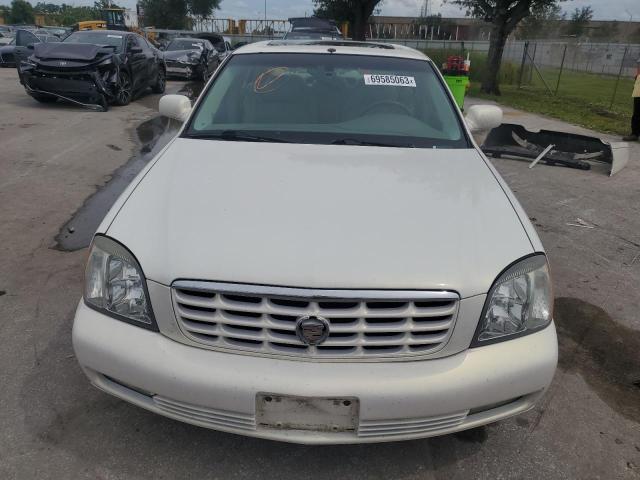 1G6KF57905U252276 - 2005 CADILLAC DEVILLE DTS CREAM photo 5