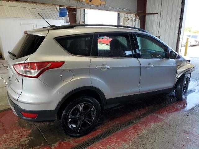 1FMCU9G93FUB82381 - 2015 FORD ESCAPE SE SILVER photo 3