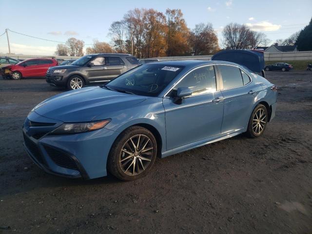 4T1G11AK9PU080026 - 2023 TOYOTA CAMRY SE NIGHT SHADE BLUE photo 1