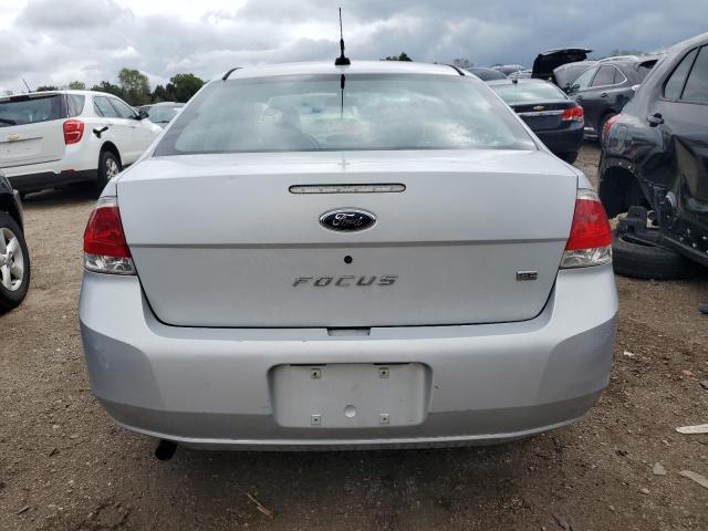 1FAHP35N78W138654 - 2008 FORD FOCUS SE SILVER photo 6