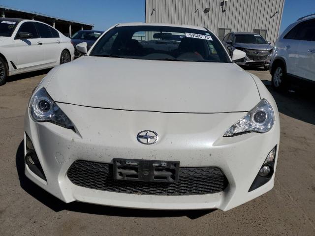 JF1ZNAA10F8701336 - 2015 TOYOTA SCION FR-S WHITE photo 5