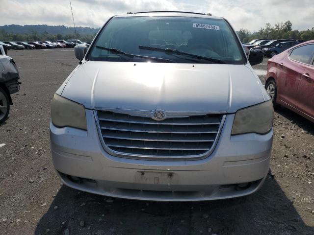 2A8HR54PX8R816012 - 2008 CHRYSLER TOWN & COU TOURING ვერცხლისფერი ფოტო 5