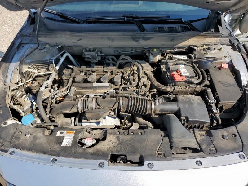 1HGCV1F3XJA235458 - 2018 HONDA ACCORD SPORT ვერცხლისფერი ფოტო 11