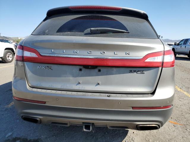 2LMPJ8LP1GBL42469 - 2016 LINCOLN MKX RESERVE TAN photo 6