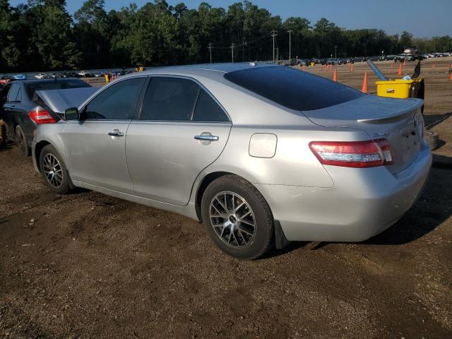 4T1BF3EK8BU131476 - 2011 TOYOTA CAMRY BASE Күміс фото 2