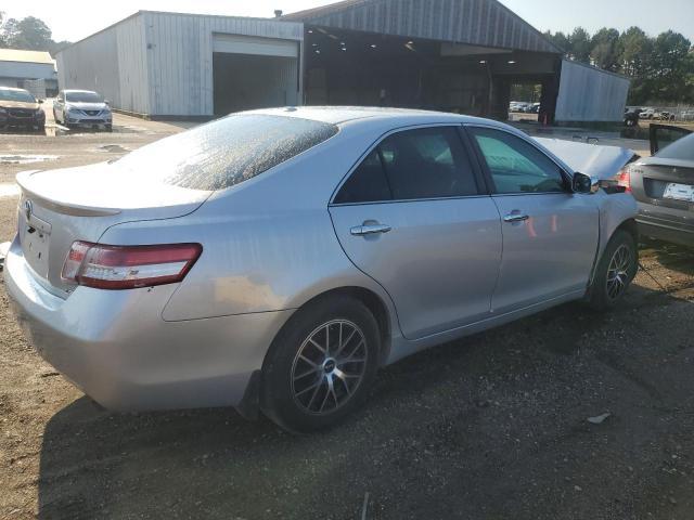 4T1BF3EK8BU131476 - 2011 TOYOTA CAMRY BASE Күміс фото 3