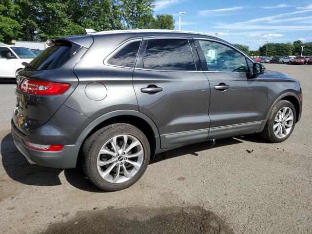 5LMCJ2D90KUL03332 - 2019 LINCOLN MKC SELECT ნაცრისფერი ფოტო 3