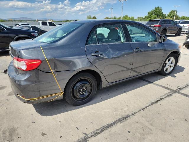 2T1BU4EE5DC120123 - 2013 TOYOTA COROLLA BASE Grafit foto 3