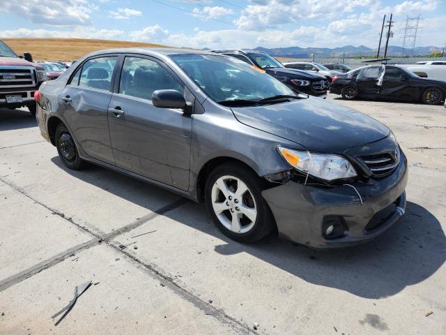 2T1BU4EE5DC120123 - 2013 TOYOTA COROLLA BASE Grafit foto 4