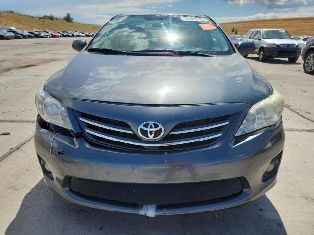 2T1BU4EE5DC120123 - 2013 TOYOTA COROLLA BASE Grafit foto 5
