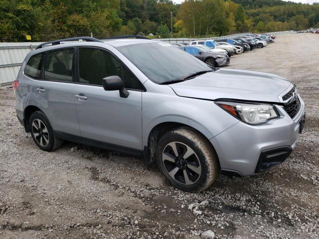 JF2SJABC5HH485060 - 2017 SUBARU FORESTER 2.5I SILVER photo 4