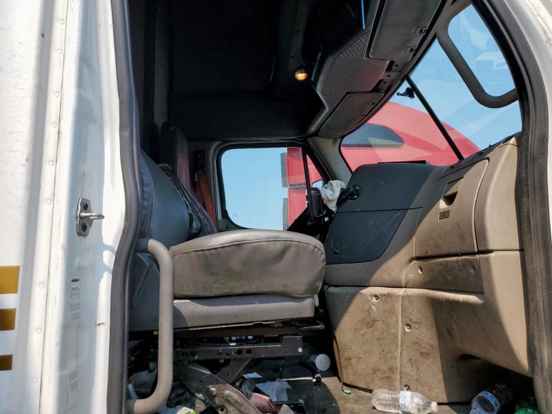 3AKJGLDR3JSJK5422 - 2018 FREIGHTLINER CASCADIA 1 Սպիտակ լուսանկար 5