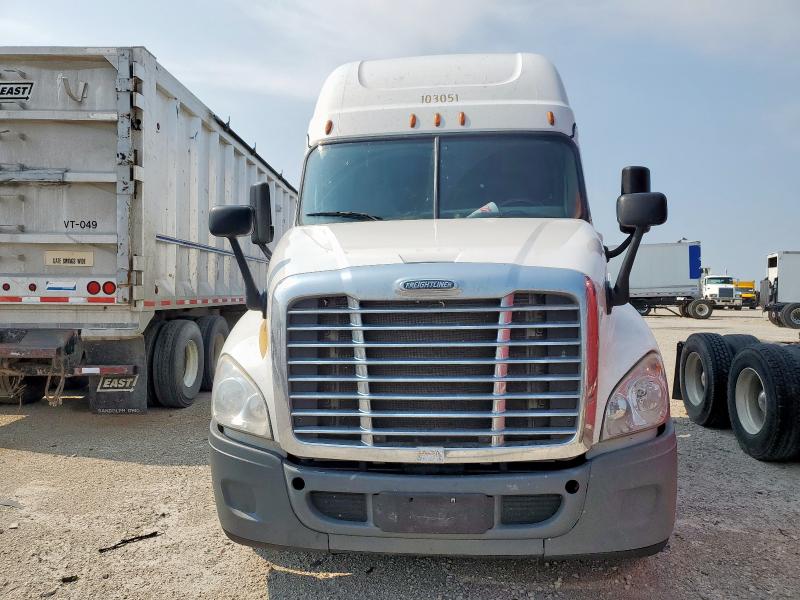 3AKJGLDR3JSJK5422 - 2018 FREIGHTLINER CASCADIA 1 Սպիտակ լուսանկար 9