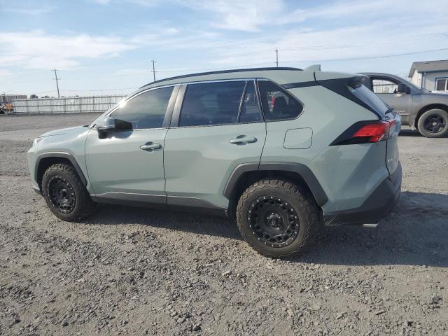JTMP1RFV3MD073087 - 2021 TOYOTA RAV4 XLE GREEN photo 2