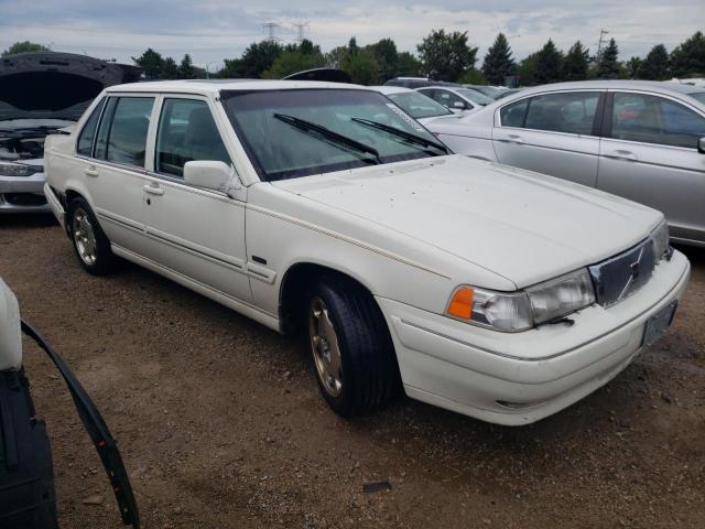 YV1KS9609W1140012 - 1998 VOLVO S90 WHITE photo 4