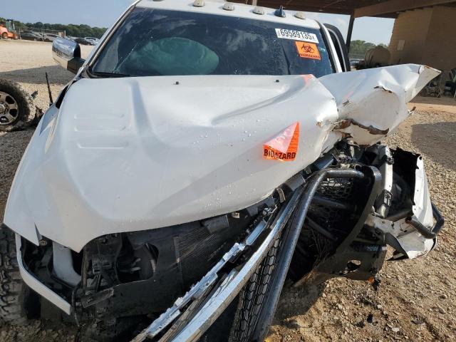 3C6UR5ML5JG417479 - 2018 RAM 2500 SLT Blanco foto 11